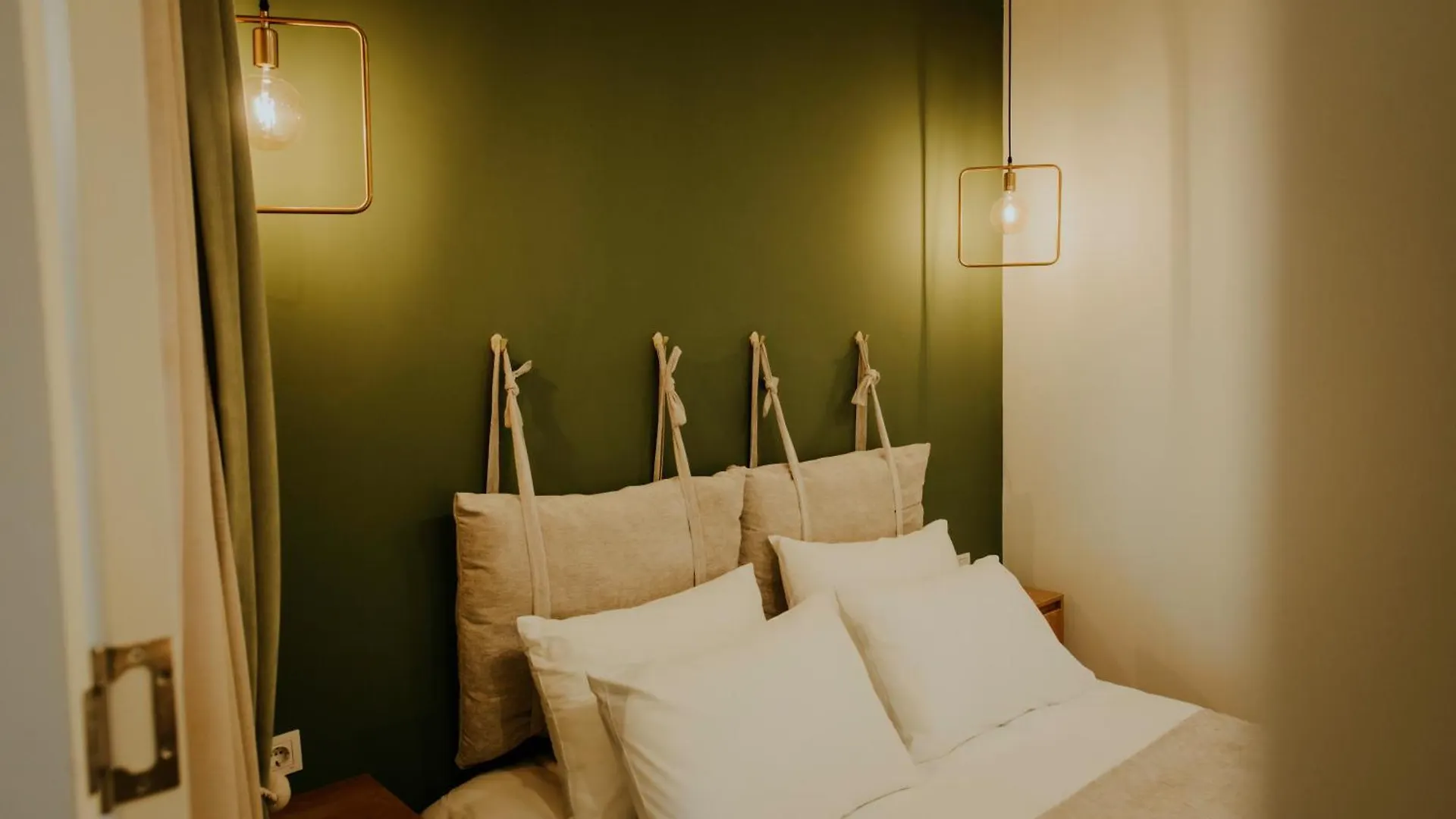 Pool House Hotel Tbilisi